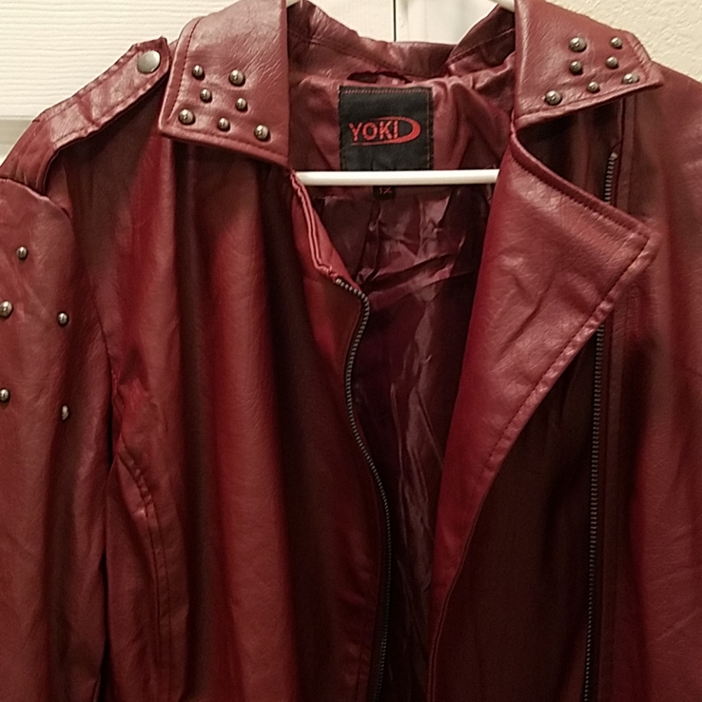 👍Host pick👍Yoki Jacket - Picture 3 of 8